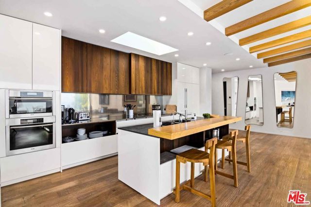 27120 Sea Vista Drive 3, Malibu, CA 90265