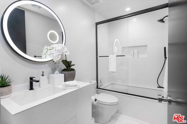 27120 Sea Vista Drive 3, Malibu, CA 90265