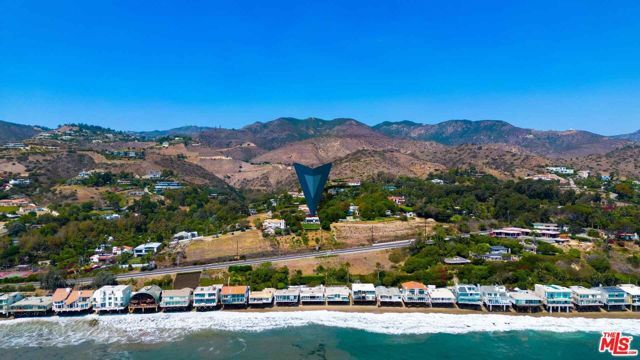 27120 Sea Vista Drive 3, Malibu, CA 90265