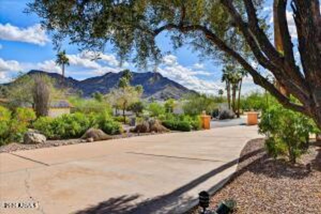 7816 N 47TH Street 24, Paradise Valley, AZ 85253