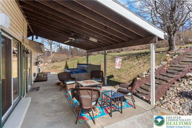 1495 Morgan Hill Road, Easton, PA 18042