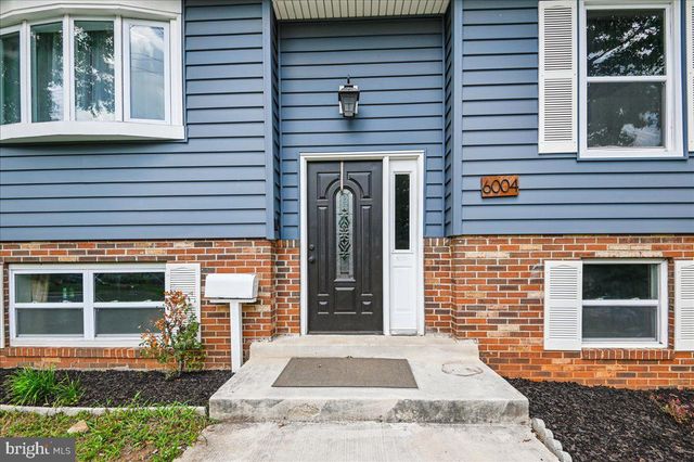 6004 QUEENS CHAPEL RD, Hyattsville, MD 20782