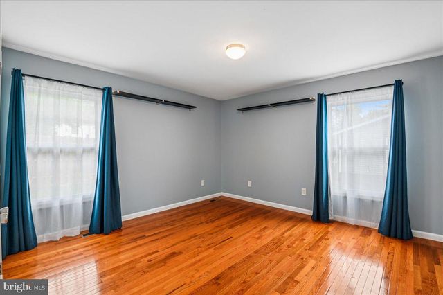 6004 QUEENS CHAPEL RD, Hyattsville, MD 20782