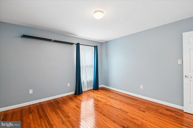 6004 QUEENS CHAPEL RD, Hyattsville, MD 20782