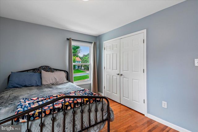 6004 QUEENS CHAPEL RD, Hyattsville, MD 20782