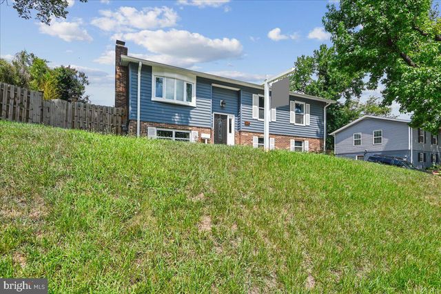 6004 QUEENS CHAPEL RD, Hyattsville, MD 20782