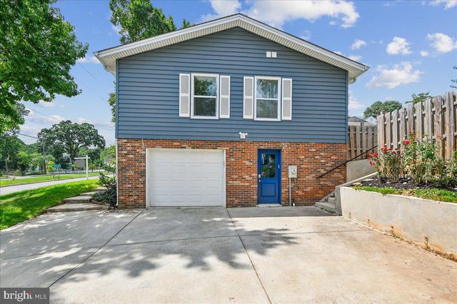 6004 QUEENS CHAPEL RD, Hyattsville, MD 20782