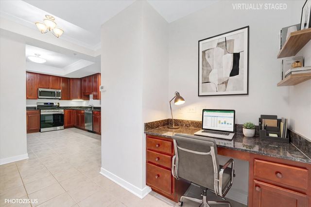 425 Benjamin Drive 207, Vernon Hills, IL 60061
