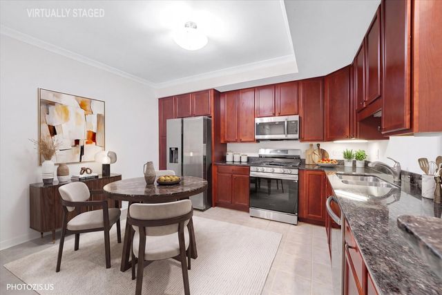 425 Benjamin Drive 207, Vernon Hills, IL 60061