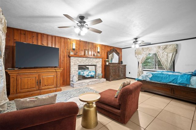 298-300 ORANGE AVENUE, St Cloud, FL 34769