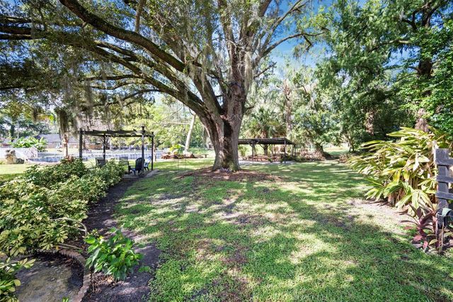 298-300 ORANGE AVENUE, St Cloud, FL 34769