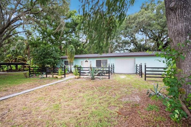 298-300 ORANGE AVENUE, St Cloud, FL 34769