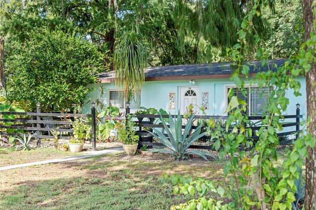 298-300 ORANGE AVENUE, St Cloud, FL 34769