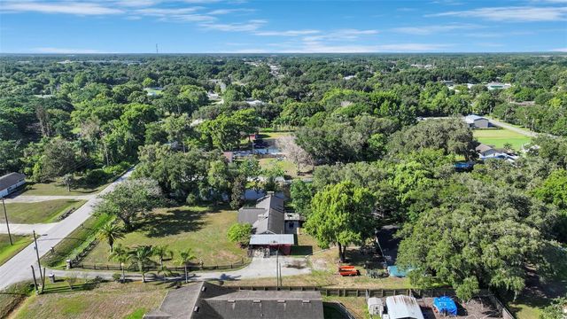 298-300 ORANGE AVENUE, St Cloud, FL 34769