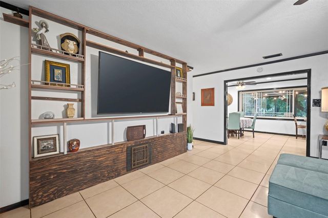 298-300 ORANGE AVENUE, St Cloud, FL 34769