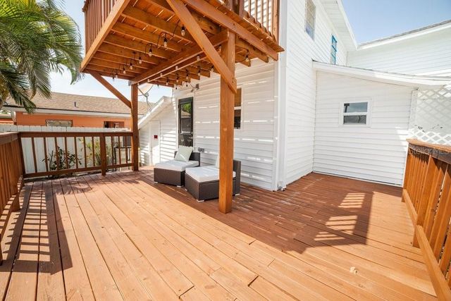 13148 3RD STREET E, St Petersburg, FL 33708