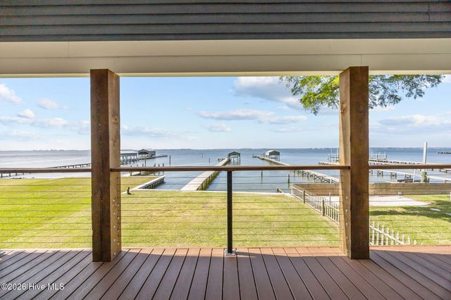 1513 Bayview Road, Bath, NC 27808