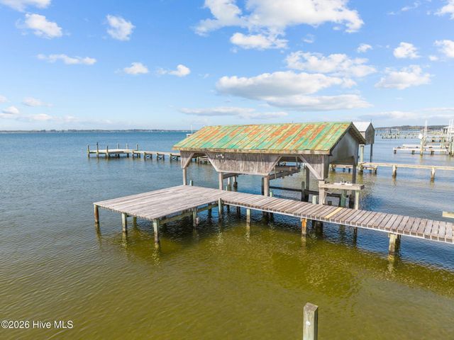 1513 Bayview Road, Bath, NC 27808