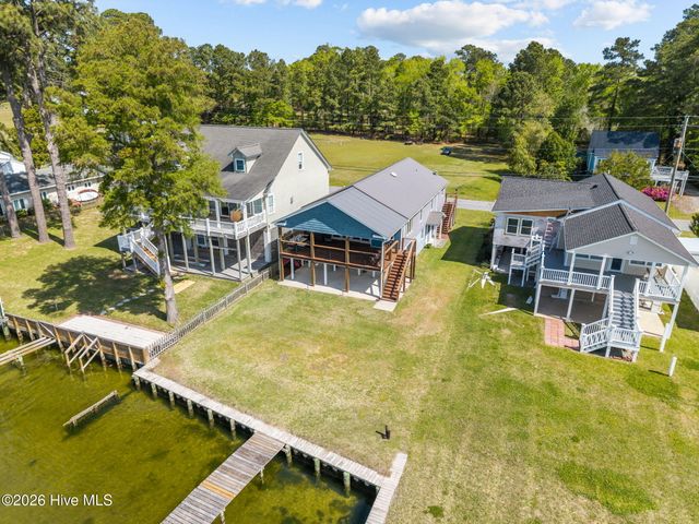 1513 Bayview Road, Bath, NC 27808