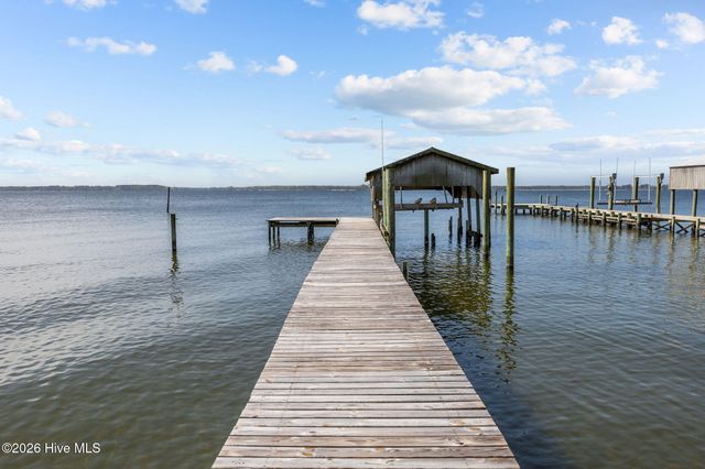 1513 Bayview Road, Bath, NC 27808