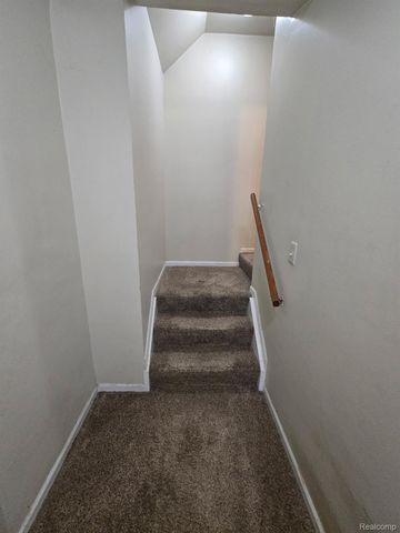 19048 Maryland Street, Roseville, MI 48066