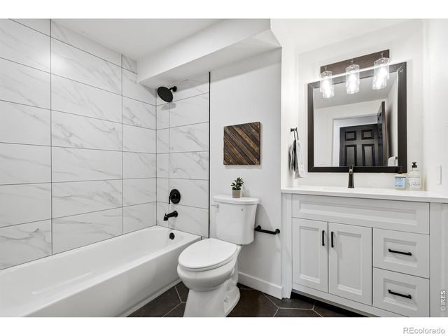 4424 W 2nd Street, Greeley, CO 80634