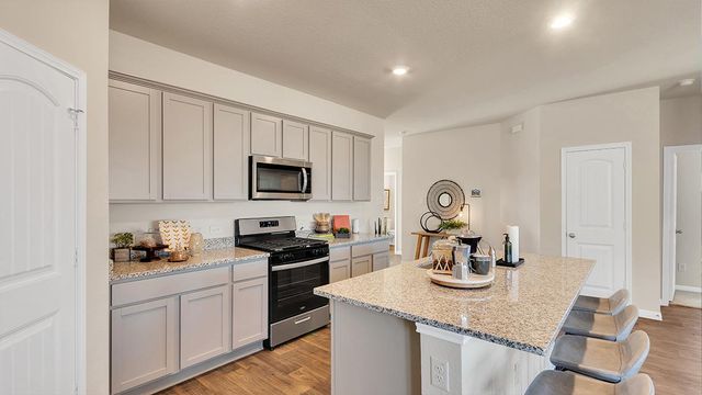 166 Caddo BND, Kyle, TX 78640