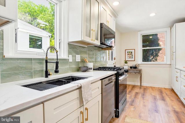 1801 HAWTHORNE AVE, Havertown, PA 19083