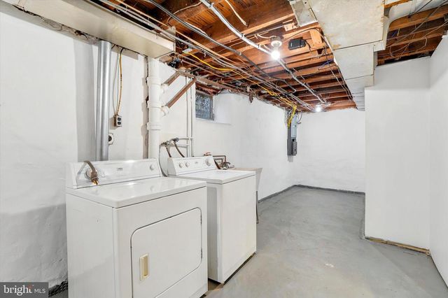 1801 HAWTHORNE AVE, Havertown, PA 19083