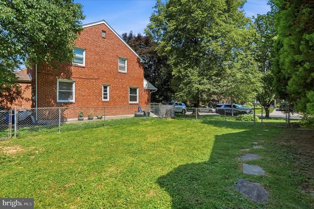 1801 HAWTHORNE AVE, Havertown, PA 19083