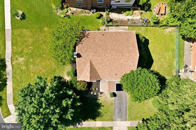 1801 HAWTHORNE AVE, Havertown, PA 19083