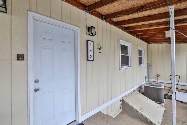 142 4th Avenue, Dayton, KY 41074