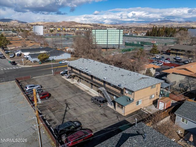 2555 G Street, Sparks, NV 89431