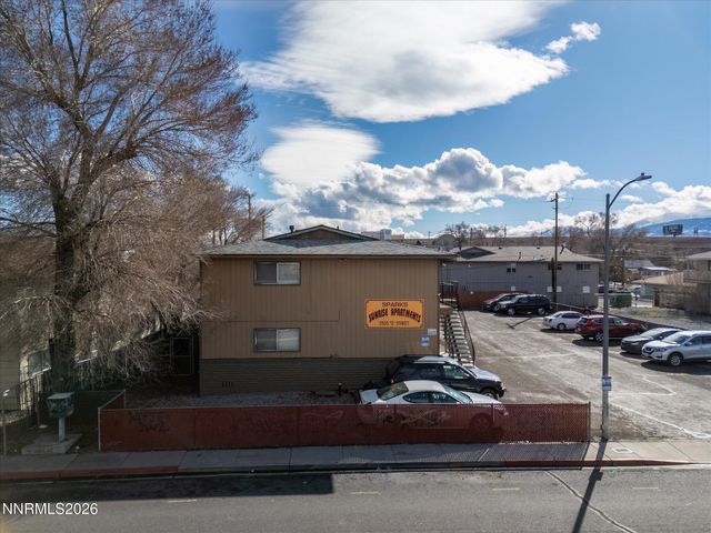 2555 G Street, Sparks, NV 89431