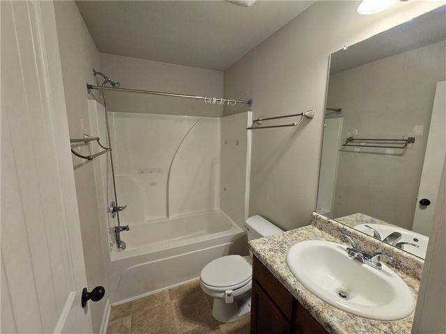 758 Galveston Way, Mcdonough, GA 30253