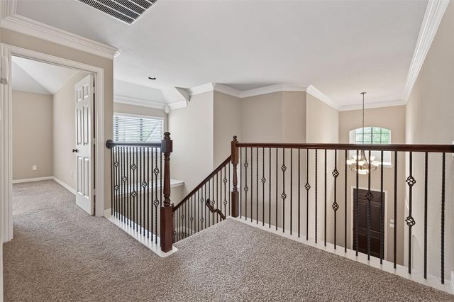 35 Woodmoor Place, Magnolia, TX 77354