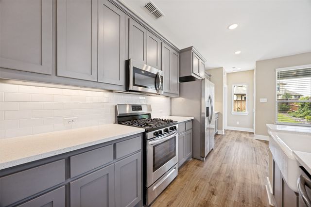 3800 Sky Drive, Sherman, TX 75090