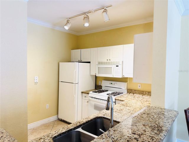 2721 VIA MURANO 324, Clearwater, FL 33764