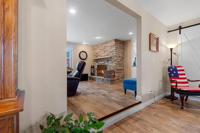 2031 PARKWOOD COURT, Green Bay, WI 54304