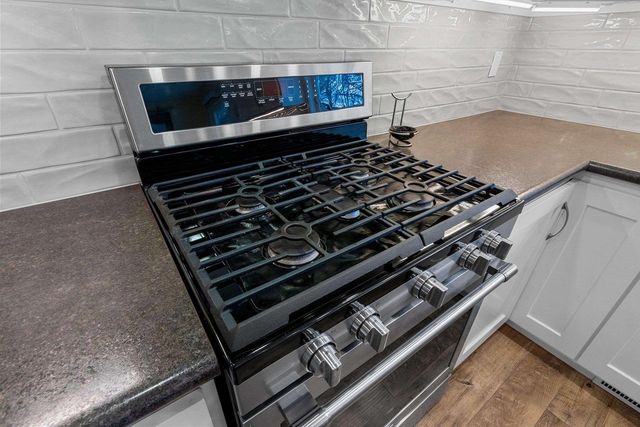 2031 PARKWOOD COURT, Green Bay, WI 54304