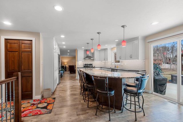 2031 PARKWOOD COURT, Green Bay, WI 54304