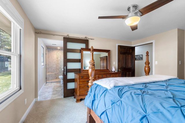2031 PARKWOOD COURT, Green Bay, WI 54304