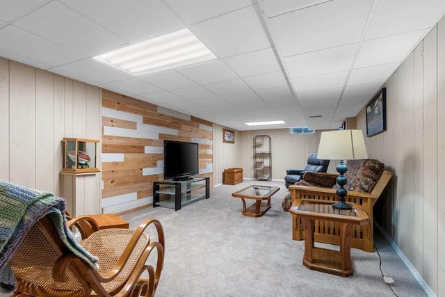 2031 PARKWOOD COURT, Green Bay, WI 54304