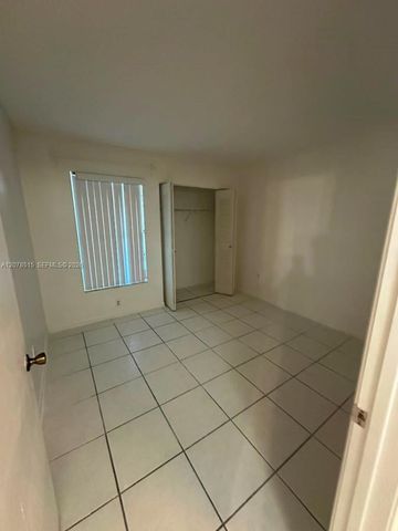 7611 SW 153rd Court 103, Miami, FL 33193