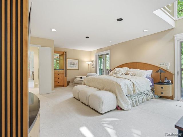 4751 Rolling Ridge Road, West Bloomfield, MI 48323