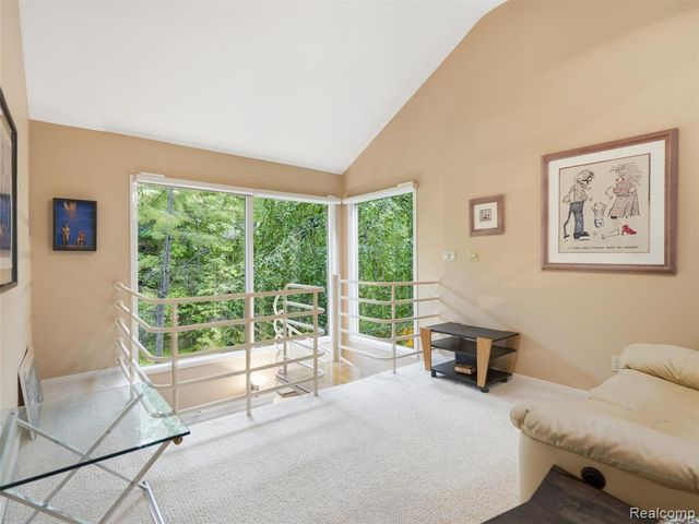 4751 Rolling Ridge Road, West Bloomfield, MI 48323