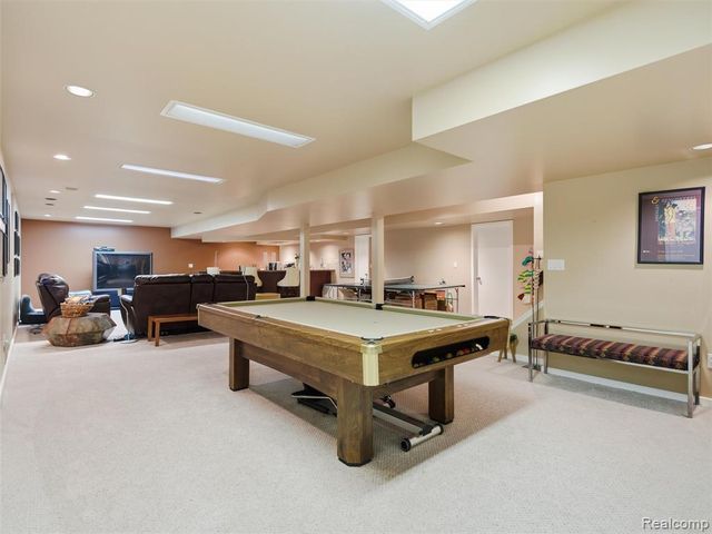 4751 Rolling Ridge Road, West Bloomfield, MI 48323