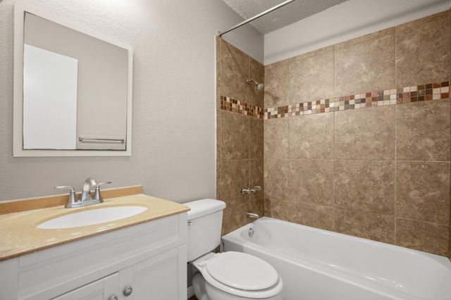 9810 Roxanna DR, Austin, TX 78748