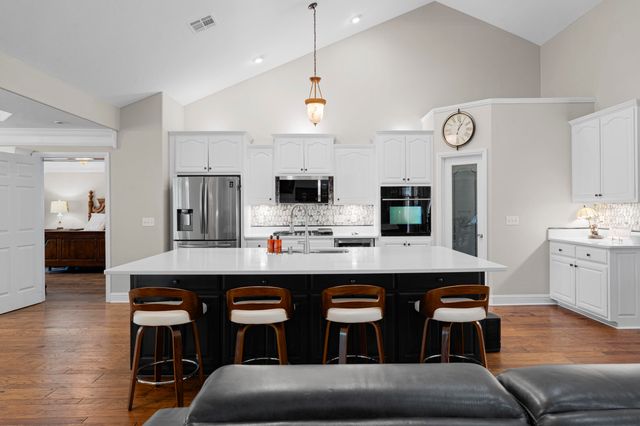 3400 Callie Drive, Grove, OK 74344