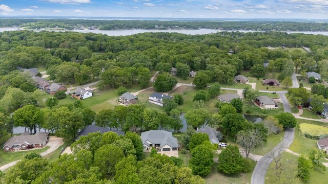 3400 Callie Drive, Grove, OK 74344